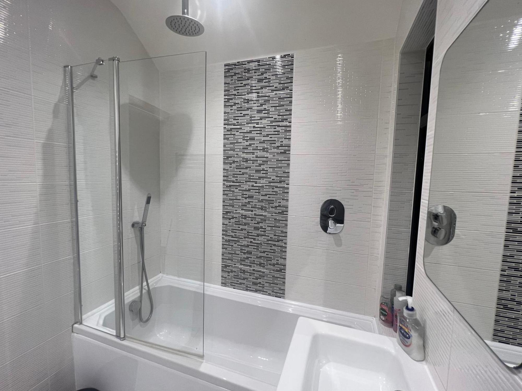 Broadway Beach Home With Hot Tub خليج هيرن المظهر الخارجي الصورة